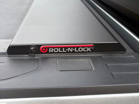 Used 2024 GMC Sierra 1500 Denali Ultimate image 15