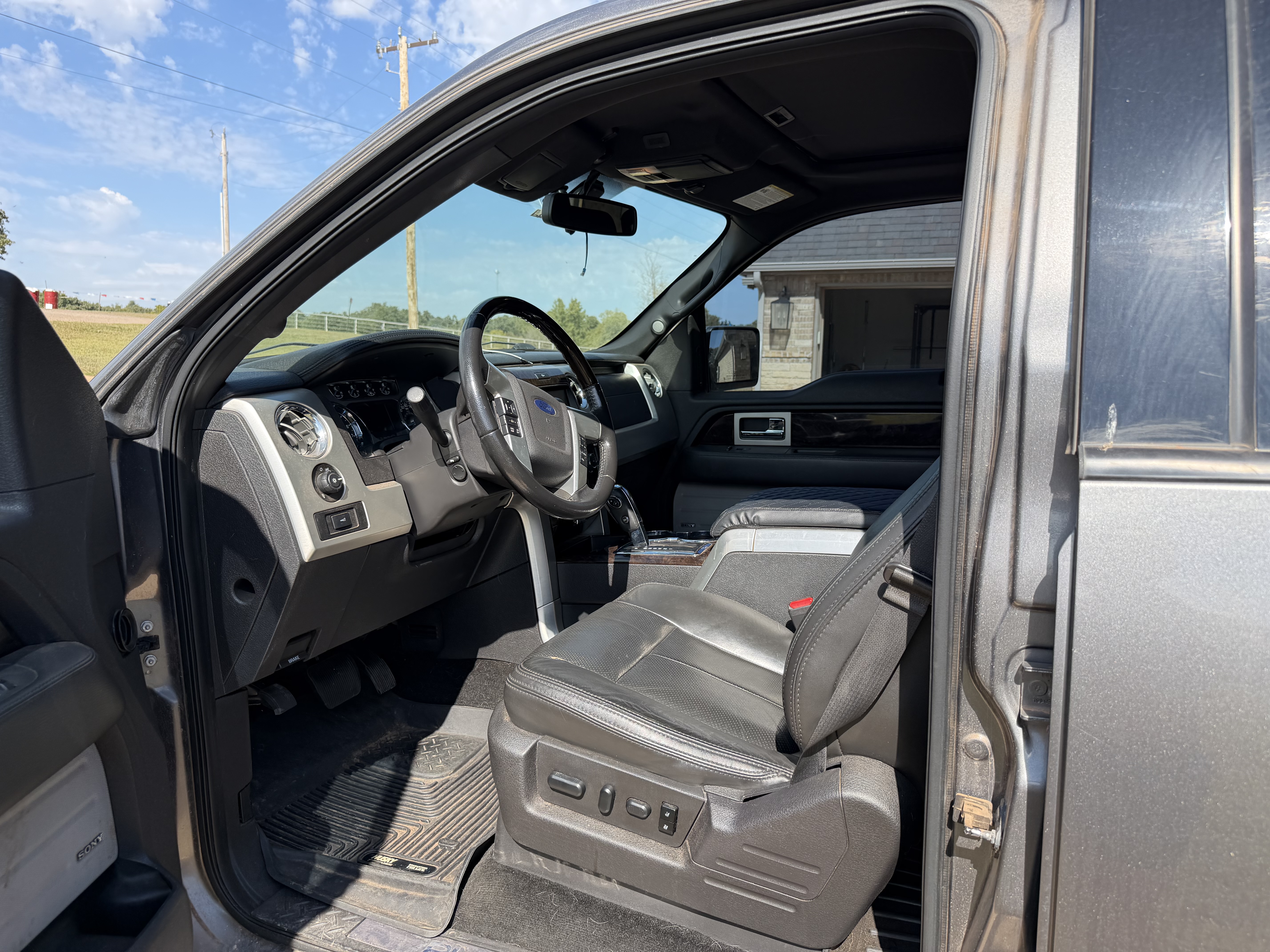 Used 2013 Ford F150 Platinum AWD/4WD image 15