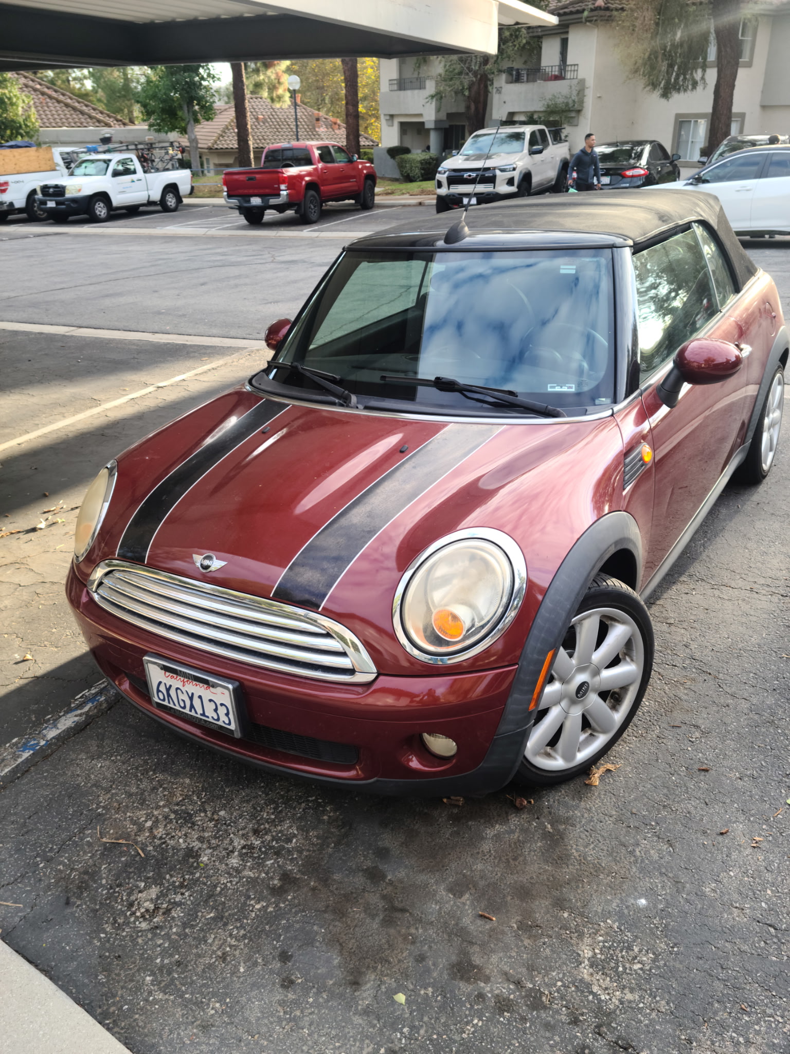Used 2009 MINI Cooper Convertible FWD image 1