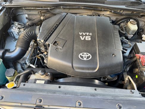 Used 2006 Toyota Tacoma 4x4 Double Cab image 13