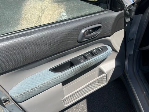 Used 2005 Subaru Forester 2.5X AWD/4WD image 22