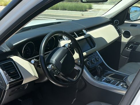 Used 2015 Land Rover Range Rover Sport HSE AWD/4WD image 8