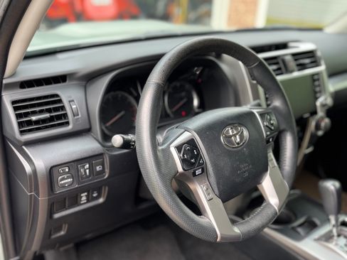 Used 2022 Toyota 4Runner TRD Sport image 13