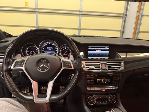 Used 2014 Mercedes-Benz CLS 63 AMG 4MATIC image 6
