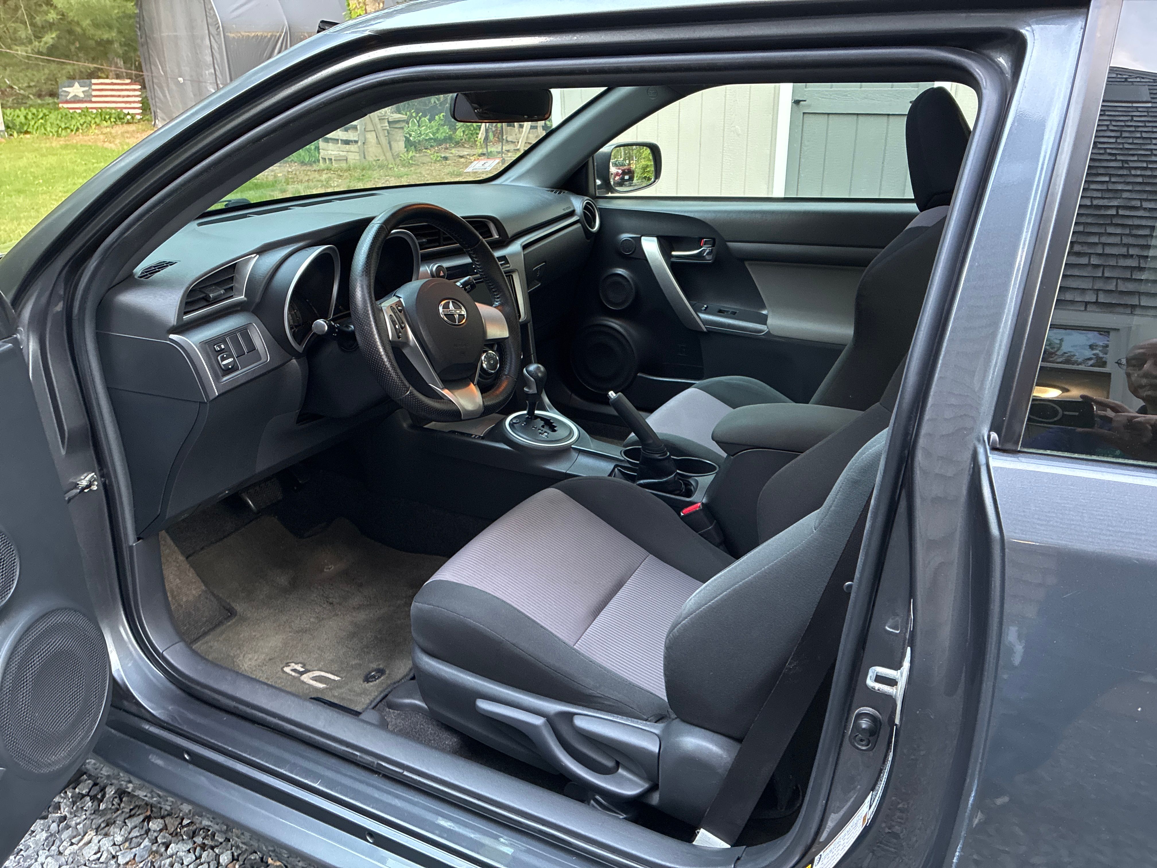Used 2016 Scion tC FWD image 6