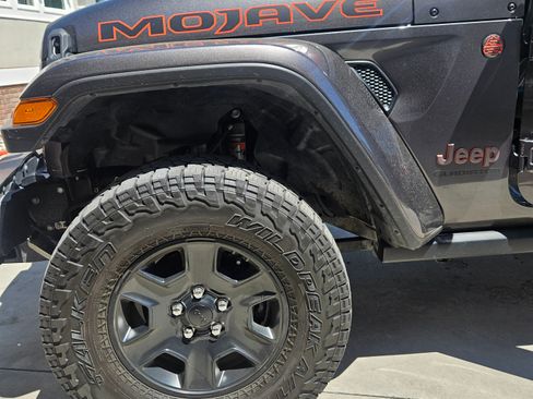 Used 2022 Jeep Gladiator Mojave w/ LED Lighting Group image 11