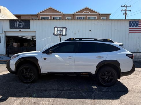 Used 2024 Subaru Outback Wilderness image 12