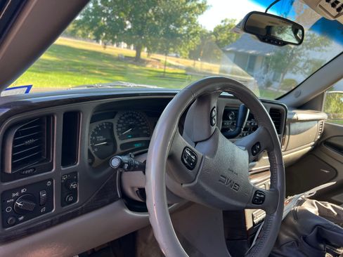 Used 2003 GMC Yukon XL Denali AWD/4WD image 11