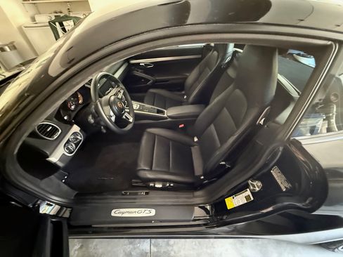 Used 2018 Porsche 718 Cayman GTS image 23