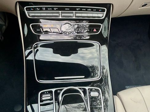 Used 2018 Mercedes-Benz E 400 4MATIC Coupe image 20