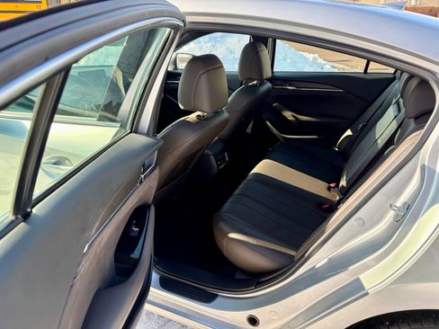 Used 2018 MAZDA MAZDA6 Signature image 17