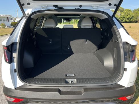 Used 2024 Hyundai Tucson Limited image 10