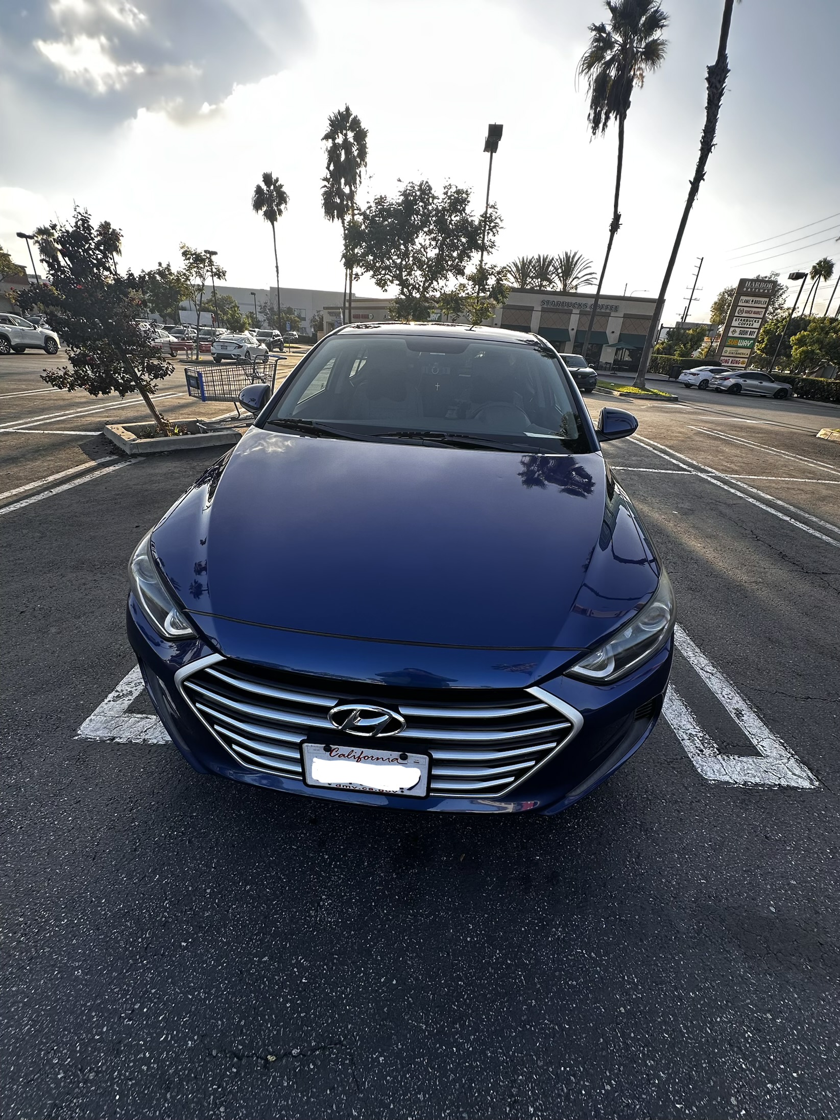 Used 2017 Hyundai Elantra SE FWD image 5