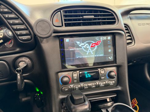 Used 2004 Chevrolet Corvette Coupe 2D w/ Preferred Equipment Group image 8