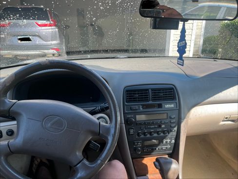 Used 1999 Lexus ES 330 FWD image 13