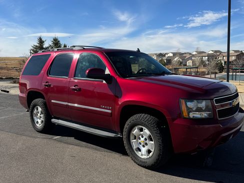 Used 2011 Chevrolet Tahoe LT image 23