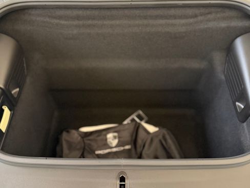 Used 2018 Porsche 911 GT3 image 32