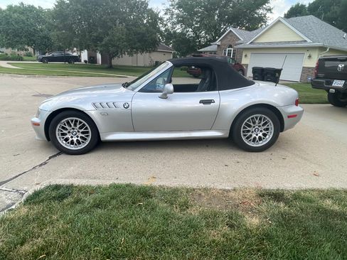 Used 2002 BMW Z3 2.5i RWD image 5