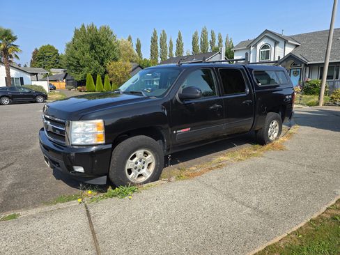 Used 2008 Chevrolet Silverado 1500 LTZ w/ Max Trailering Pack image 13