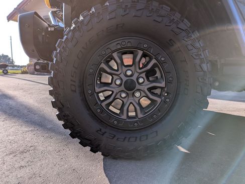 Used 2022 Jeep Wrangler Unlimited Rubicon w/ Trailer Tow Package image 8