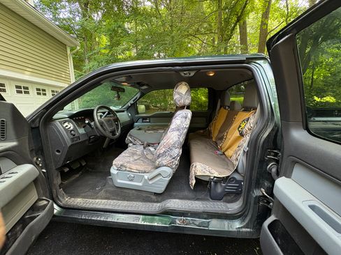 Used 2013 Ford F150 XLT w/ Trailer Tow Pkg AWD/4WD image 4