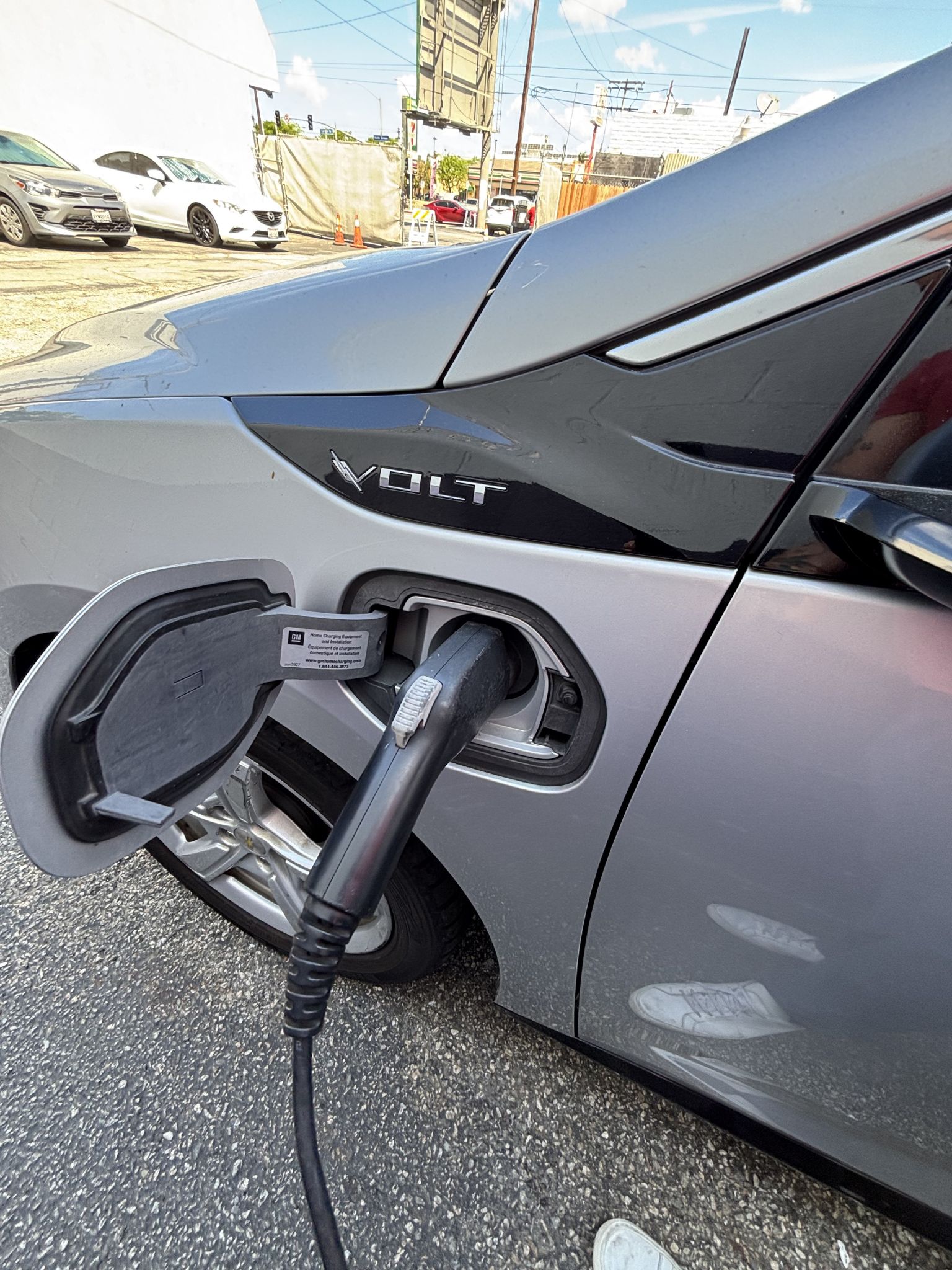 Used 2017 Chevrolet Volt LT FWD image 15