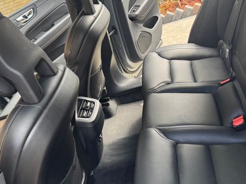Used 2019 Volvo XC60 T6 Inscription AWD/4WD image 18