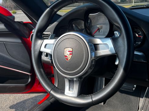 Used 2012 Porsche 911 Carrera S image 9