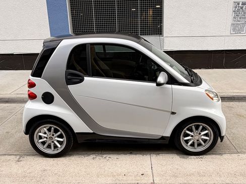 Used 2008 smart fortwo passion image 2