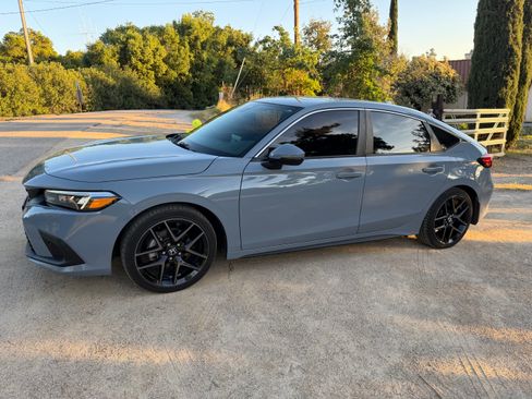 Used 2024 Honda Civic Sport Touring image 13