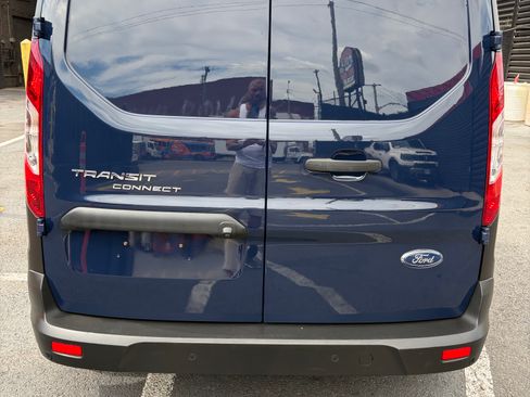 Used 2019 Ford Transit Connect XL FWD image 4