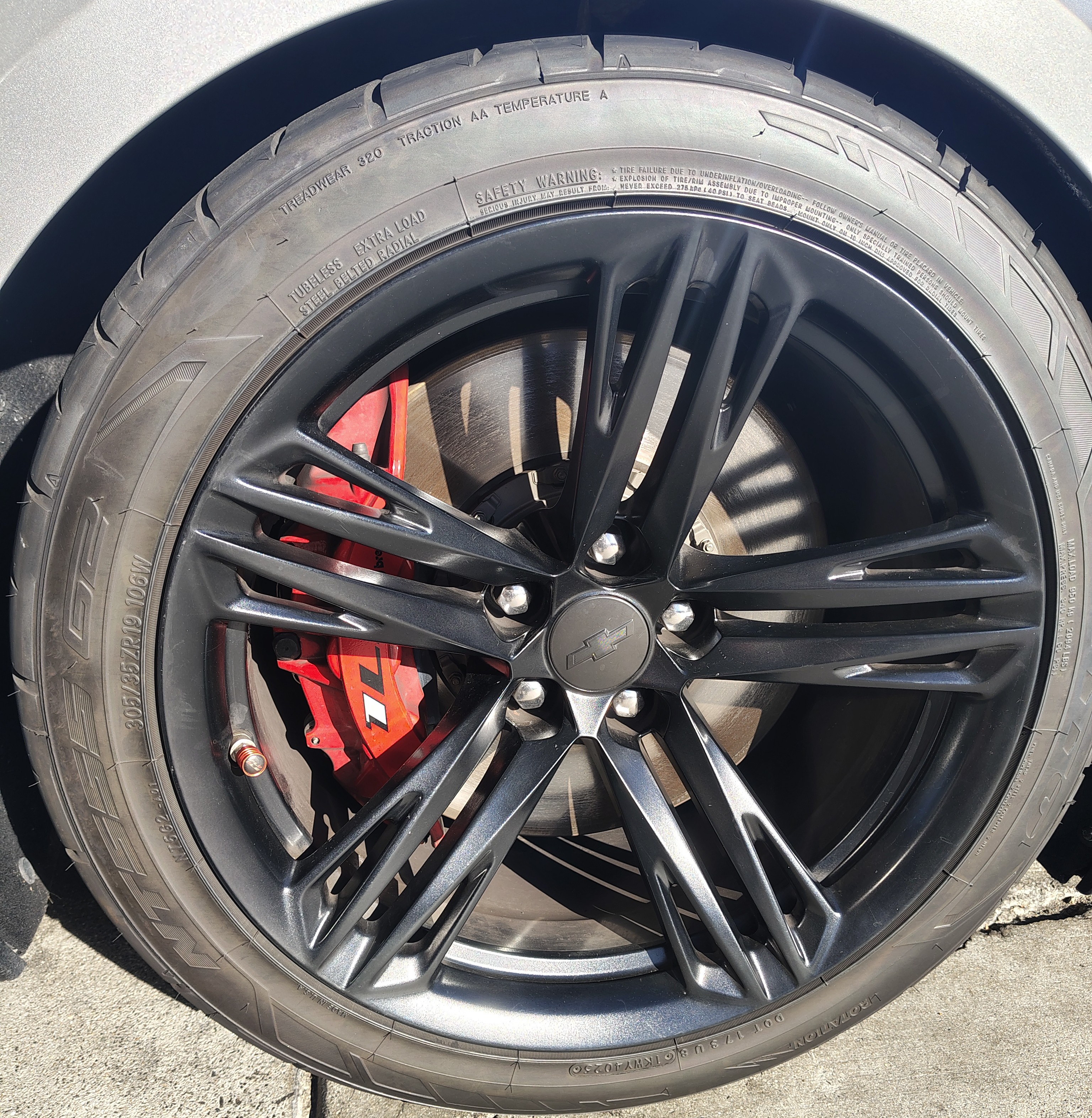 Used 2018 Chevrolet Camaro ZL1 RWD image 10