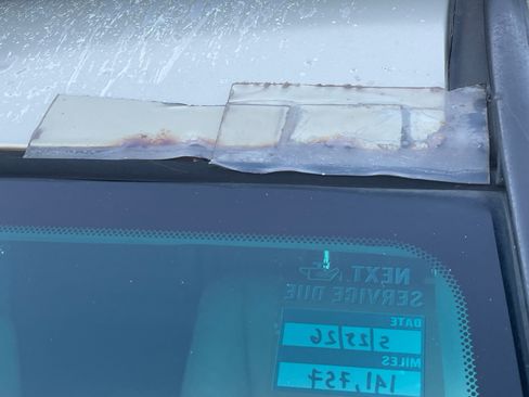 Used 2004 Toyota Land Cruiser Sport Utility 4D image 25