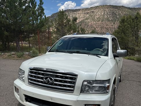 Used 2010 INFINITI QX56 56 Sport Utility 4D image 2