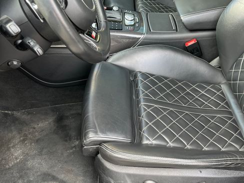 Used 2013 Audi S6 Prestige w/ Innovation Pkg image 6