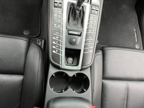 Used 2018 Porsche Macan GTS image 17