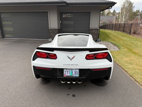 Used 2015 Chevrolet Corvette Stingray Coupe w/ 3LT Preferred Equipment Group image 10