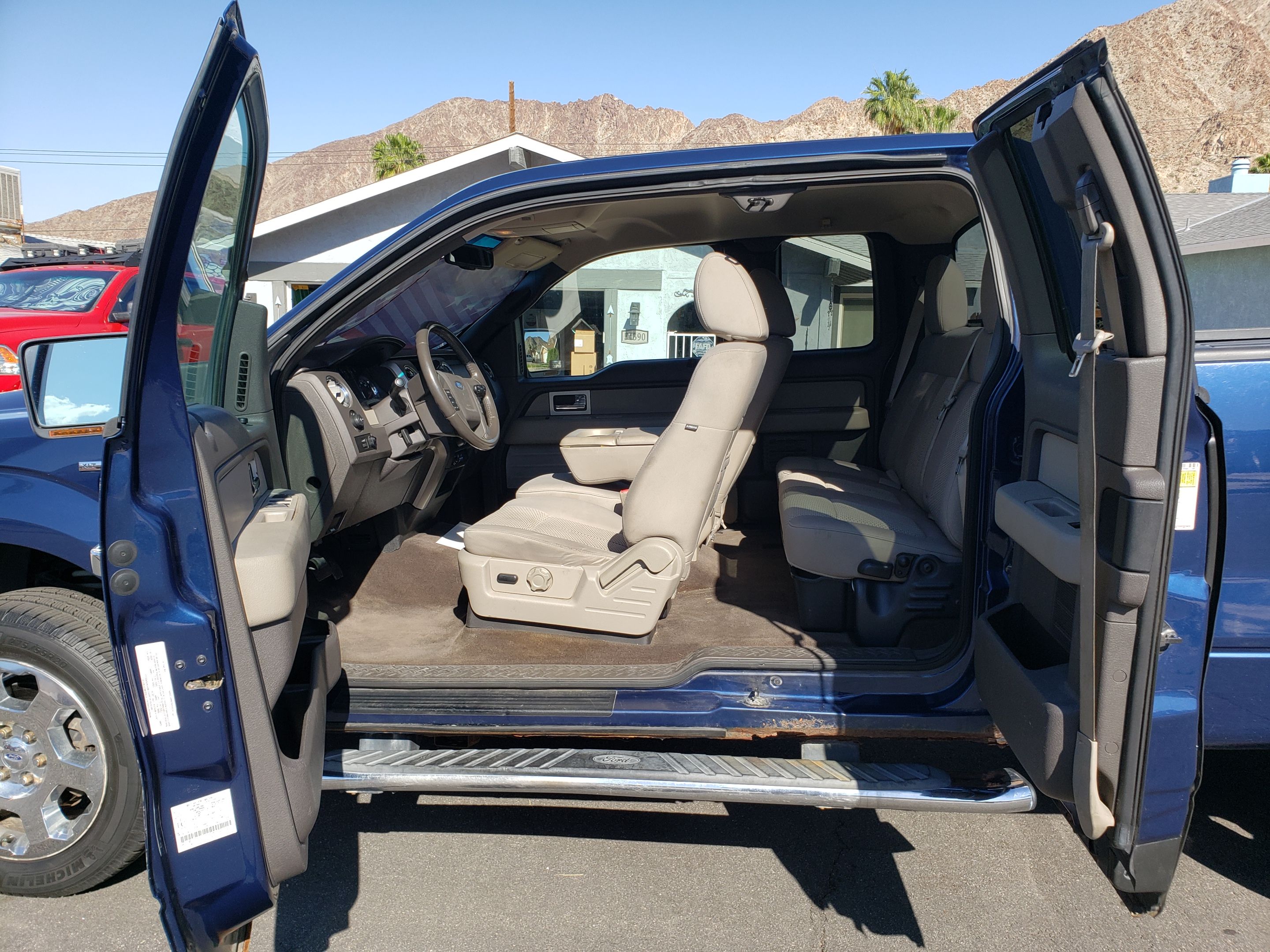 Used 2010 Ford F150 FX4 AWD/4WD image 6