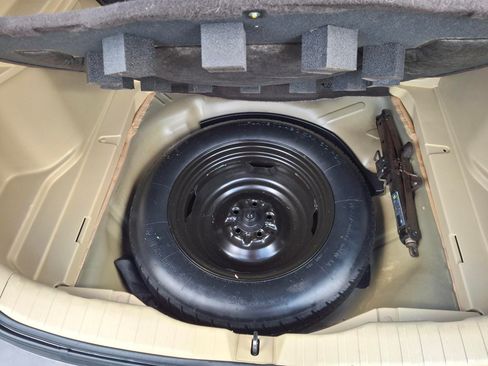 Used 2011 Honda CR-V EX-L image 21