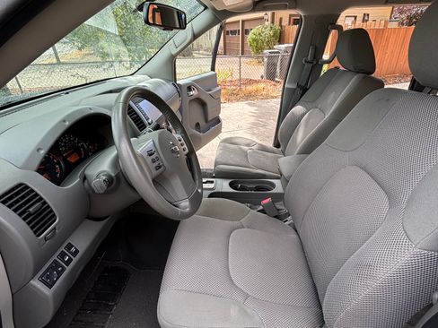 Used 2019 Nissan Frontier SV w/ Value Truck Package image 12