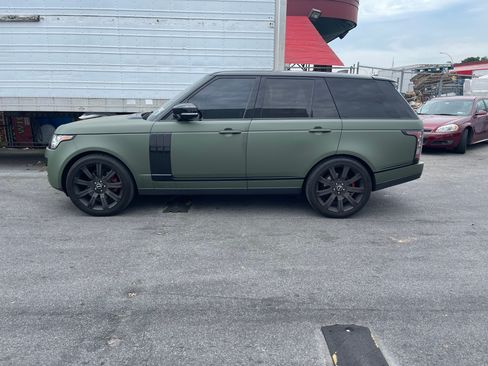 Used 2017 Land Rover Range Rover AWD/4WD image 1