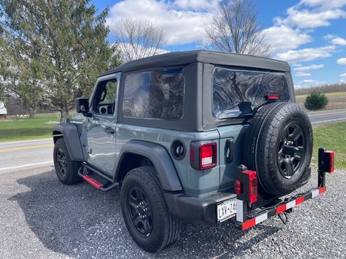 Used 2025 Jeep Wrangler Sport image 10