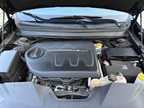 Used 2022 Jeep Cherokee Trailhawk w/ Trailer Tow Group AWD/4WD image 8