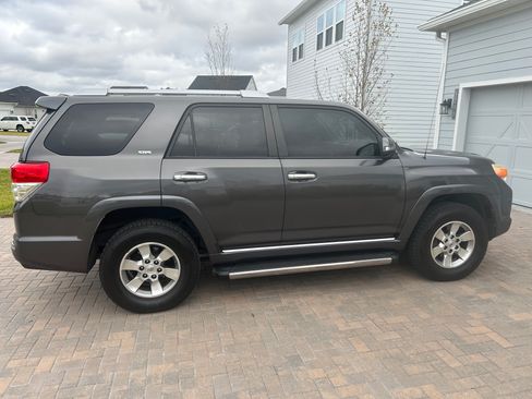Used 2012 Toyota 4Runner SR5 image 5