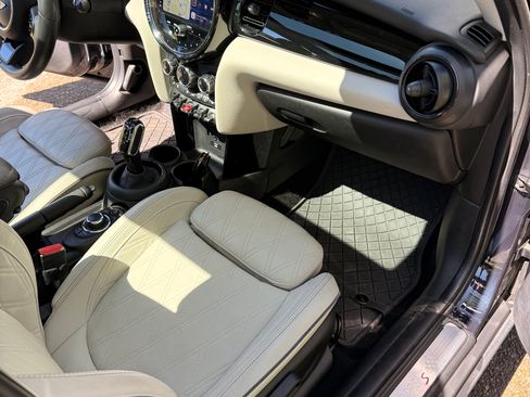 Used 2022 MINI Cooper S FWD image 6