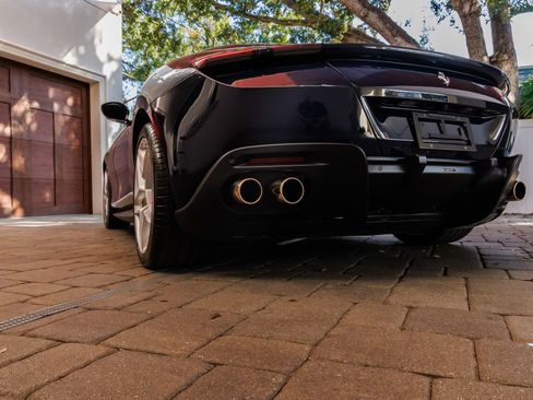 Used 2021 Ferrari Roma image 14