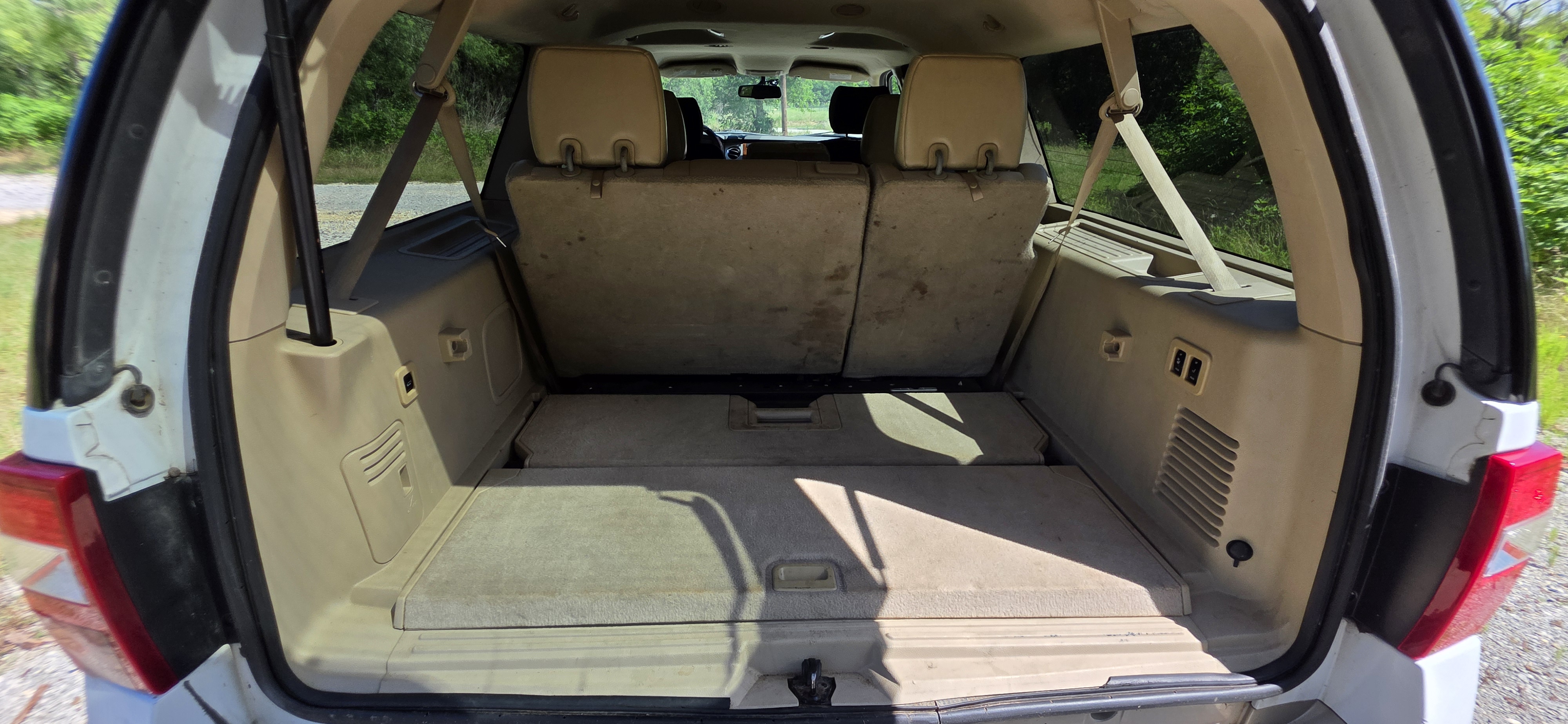 Used 2010 Ford Expedition EL 2WD image 10
