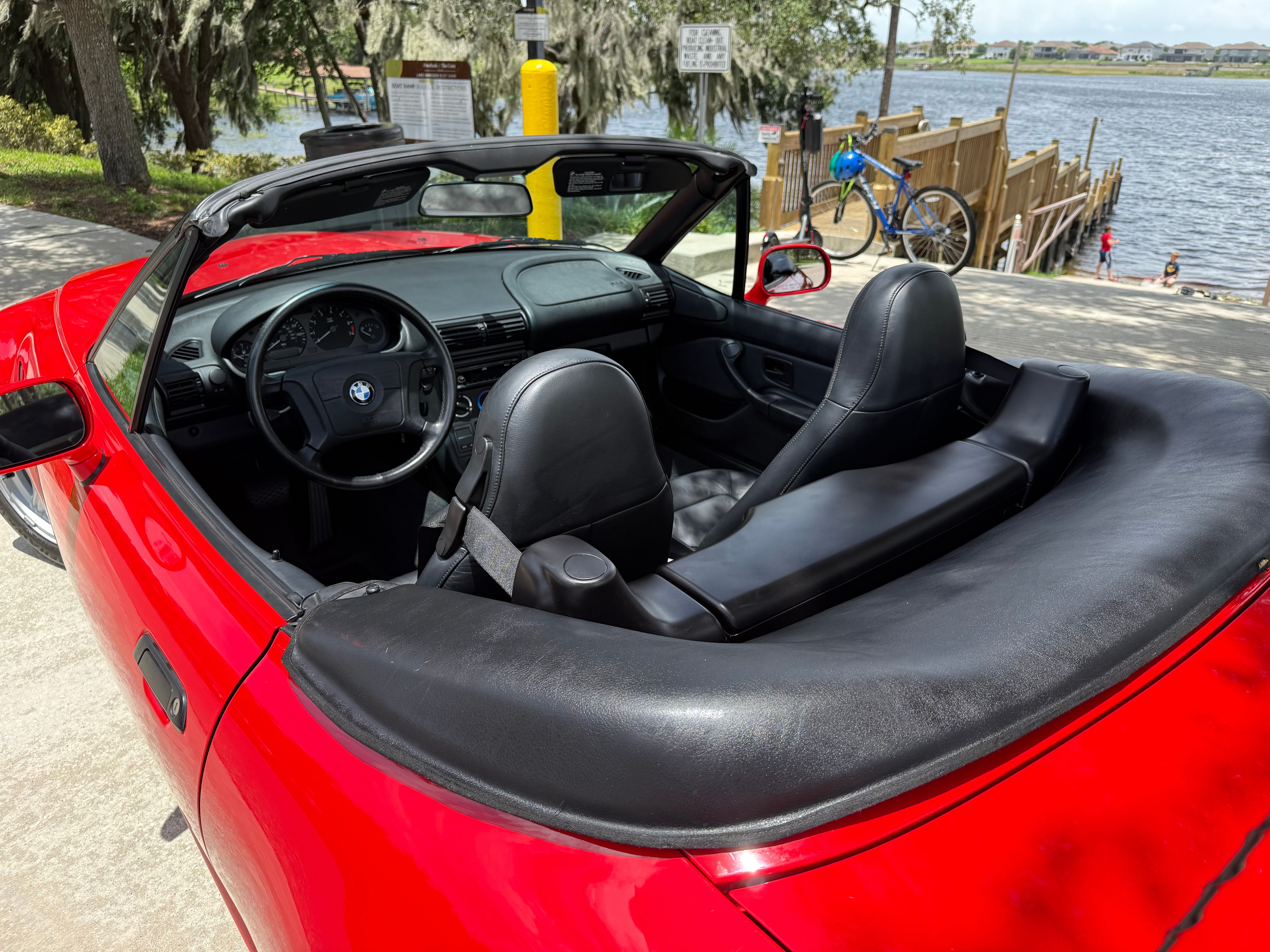 Used 1996 BMW Z3 1.9 RWD image 10