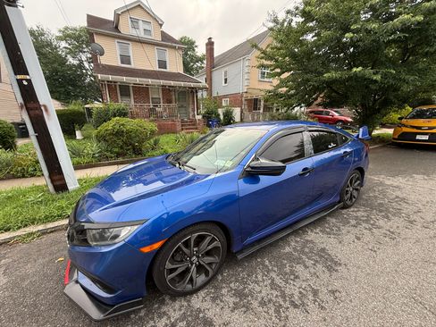 Used 2021 Honda Civic Sport image 13