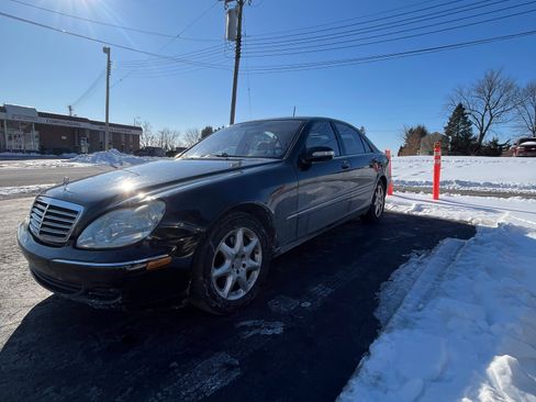 Used 2006 Mercedes-Benz S 500 S 500 4MATIC Sedan 4D image 4